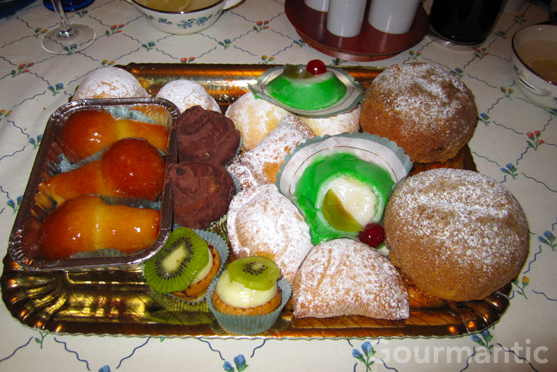 Profitterol Sicilian sweets