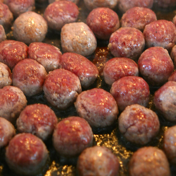 Lamb meatballs - Kabab Bil Karaz