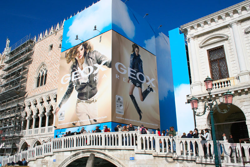 Billboards in Venice