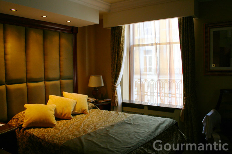 Shaftesbury Hotels, Hogarth Executive Rooms – London