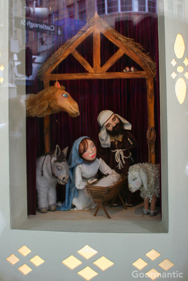 David Jones Christmas Window Display