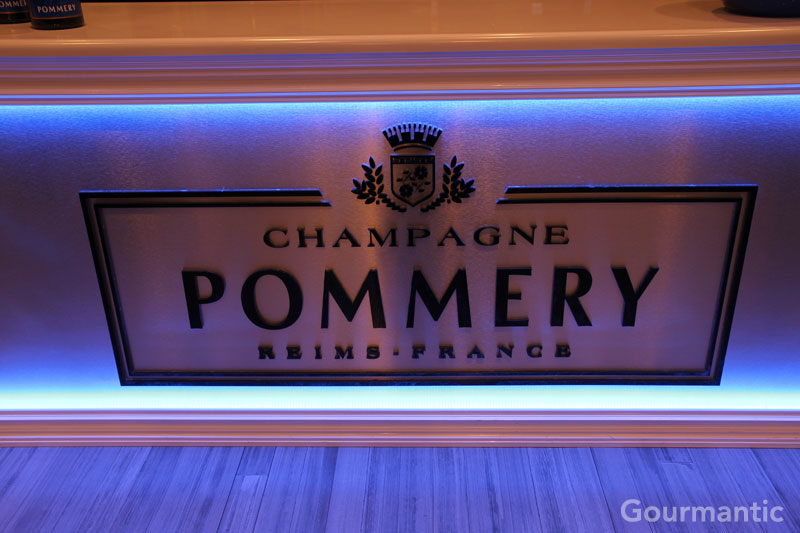 Champagne Cube by Pommery